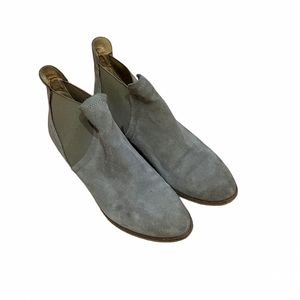 Splendid taupe chelsea boot low heel size 8.5
